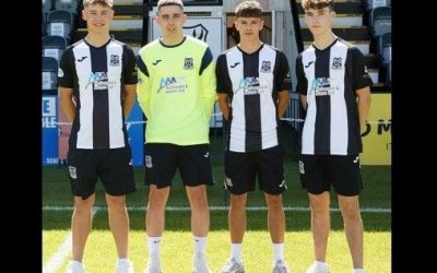 Academy Graduates Sign Professional Contracts