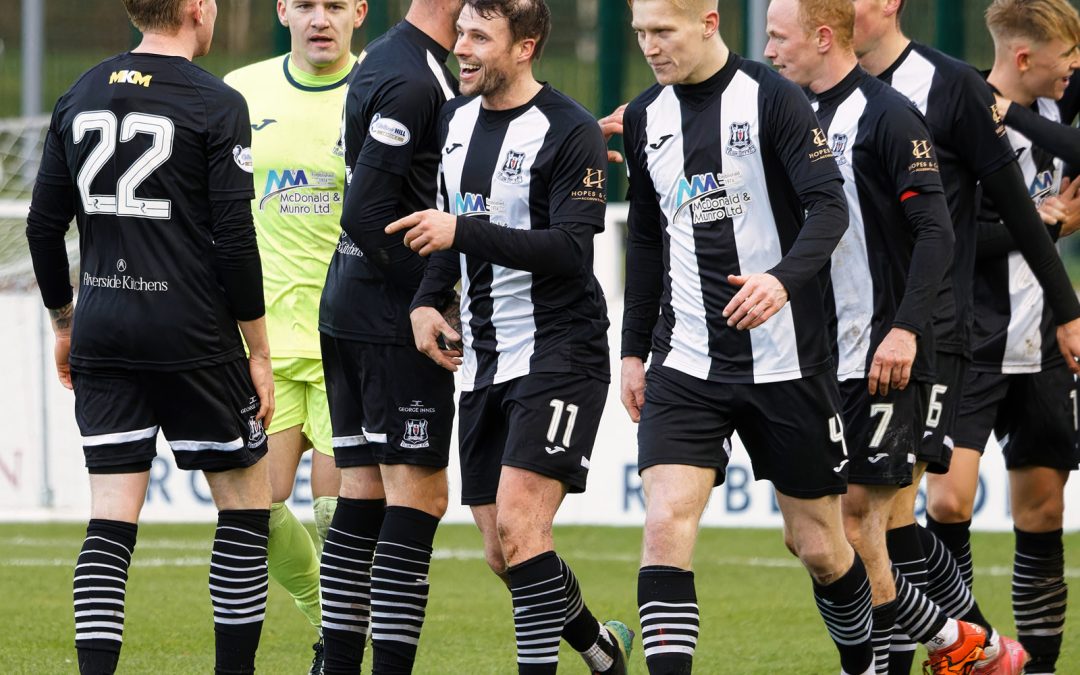 SARGENT IS CUP HERO AS 10 MAN CITY THROUGH TO THIRD ROUND OF SCOTTISH GAS SCOTTISH CUP